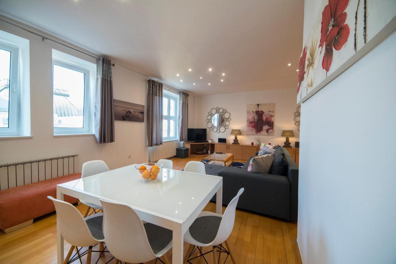 Octogon Apartment Zagreb Ngoại thất bức ảnh