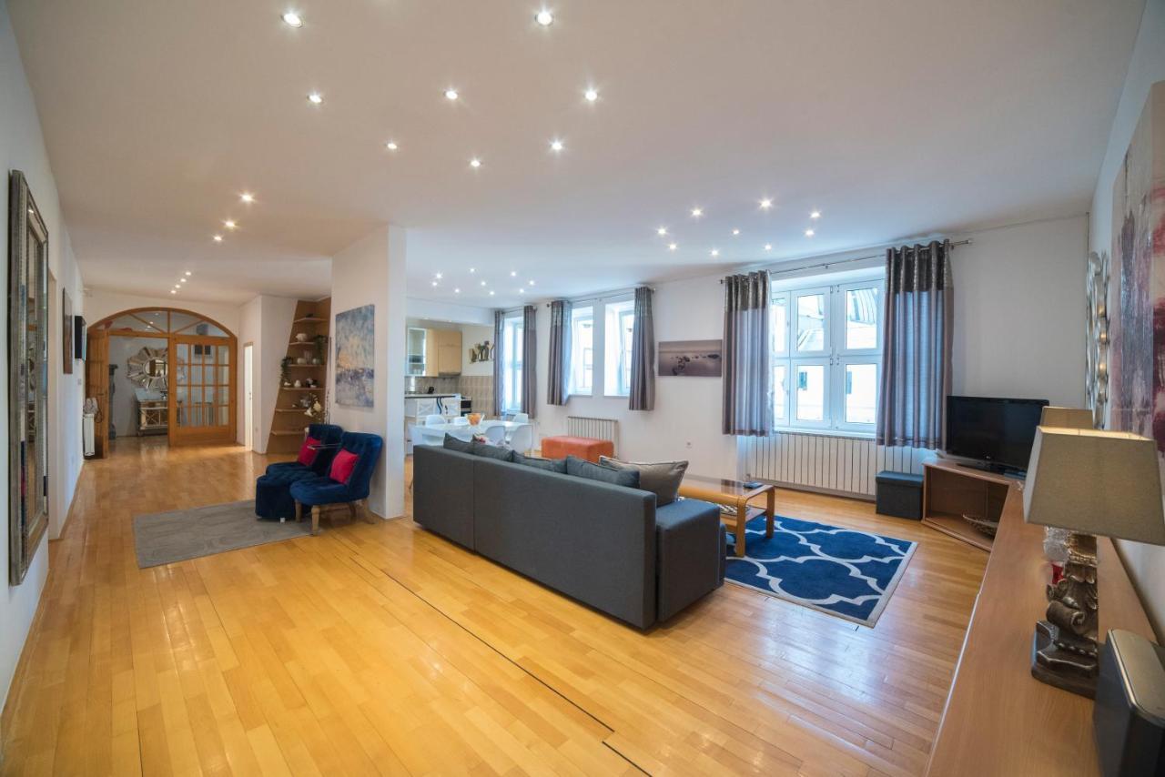 Octogon Apartment Zagreb Ngoại thất bức ảnh