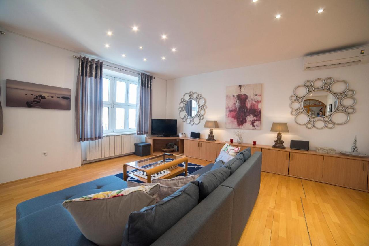 Octogon Apartment Zagreb Ngoại thất bức ảnh