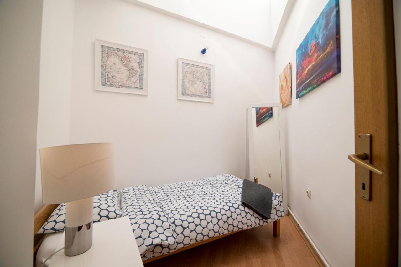 Octogon Apartment Zagreb Ngoại thất bức ảnh